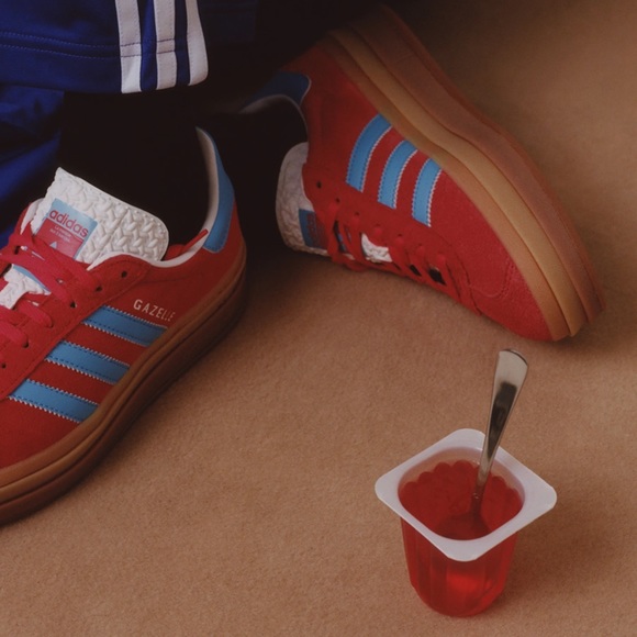Adidas Women's Gazelle Bold Platform Shoes 'Res/Blue/Gum' Size 6-10 - Picture 3 of 11
